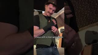 Cover art for 3 hr with a close up mageshion