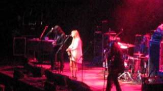 Grace Potter and the Nocturnals: Here&#39;s To The Meantime