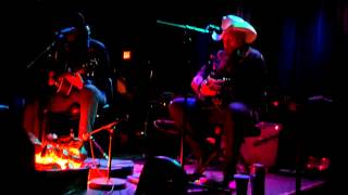 Les Claypool's Duo de Twang - Stayin' Alive