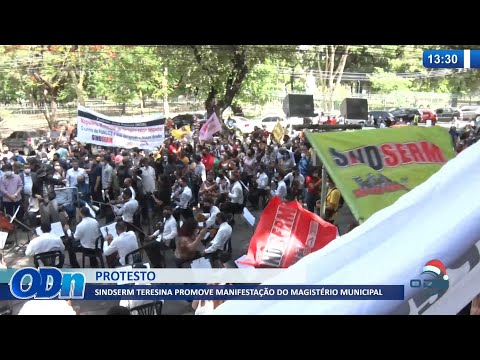 Sindserm Teresina promove manifestação do magistério em frente à Prefeitura de Teresina 14 12