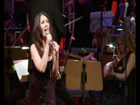 Silvia Vicinelli sings 