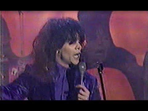 Thumbnail for Wall of Voodoo June 1987 late night TV performance & stage prop tour by The Band, Ween, Diego