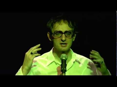 Entre Vues 2011 " Agamemnon, A mon retour du supermarché, j'ai flanqué..." - Cie du singe nu