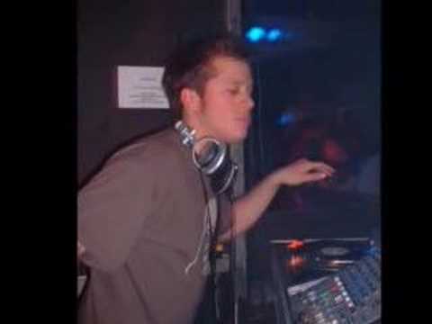 HARD TRANCE DJ TAYLAN