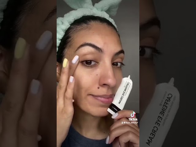 Vídeo relacionado con Caffeine Eye Cream de The INKEY List, contra las ojeras y los ojos cansados, 15 ml