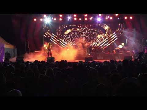 DESTAR SING GUBUK BAMBU ll HUT KOTA MANOKWARI 124 TAHUN