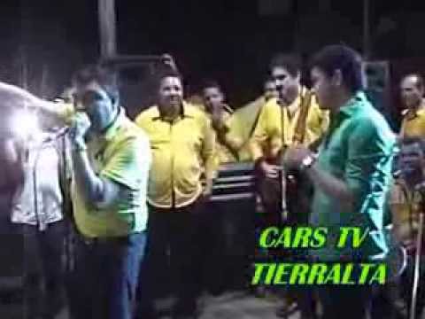 A bald guy in Tierralta beat up Ivan Zuleta and Luis Mario Oñate