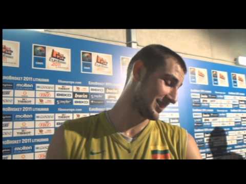 15min.lt - Jonas Valančiūnas apie reperio O'Grime kūrinį