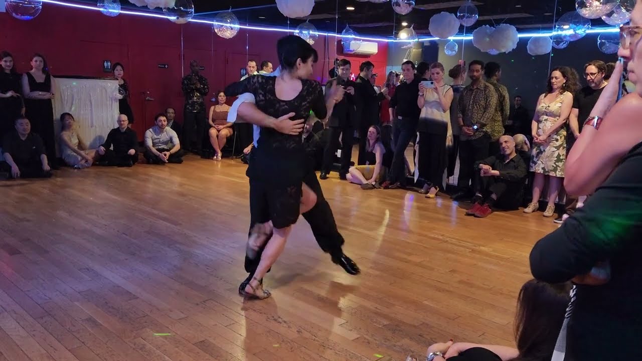 Argentine tango: Michelle Lamb & Tomás Corbalán - Otra vuelta más