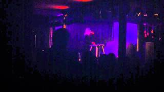 Julianna Barwick - "Prizewinning" - live @Coimbra