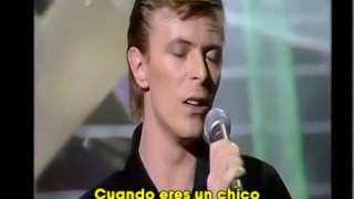 David Bowie - Boys keep swinging (subtitulado español)