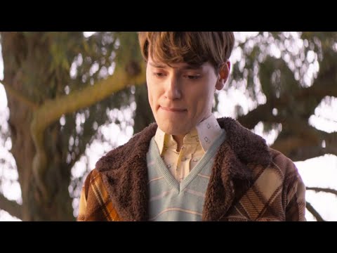 如果你的生活充满孤单寂寞，不妨看看这部电影，怪诞的情节却能治愈你的内心！【光影】