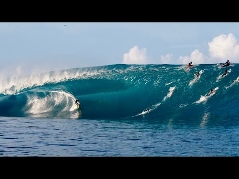 WHAT IT WAS LIKE SURFING CODE RED TAHITI, THE FULL DAY OF CHAOS. TEAHUPO'O DAY 3