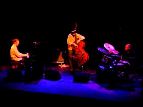 Franck DHERSIN (Trio). Extrait du concert du 12 mars 2011.wmv