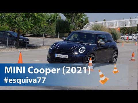MINI Cooper 2021 – Maniobra de esquiva (moose test) y eslalon | km77.com