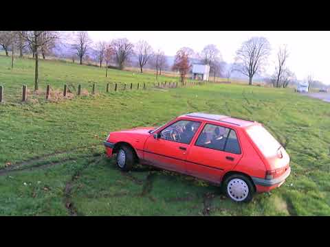 Spectacular drifts with Peugeot 205 1.1i - View from professional drone