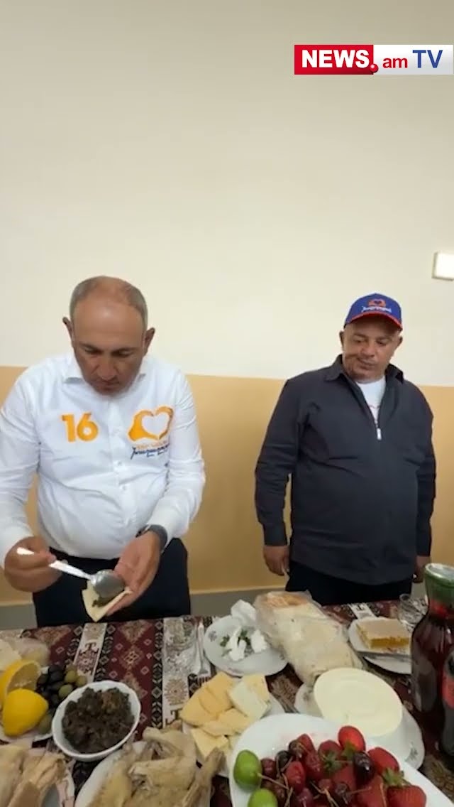 Փաշինյանը ելակից հետո անմիջապես տժվժիկ կերավ