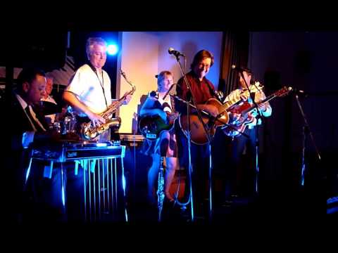 Andrew London Trio jamming the Feral Swing Cats, Norfolk Island Jazzes It Up