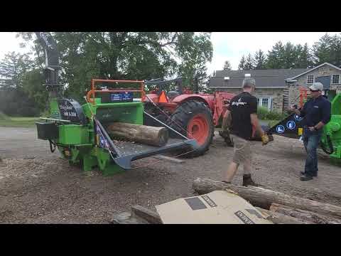 HM 6-300 Chipper in Action - Heizomat Product Demos