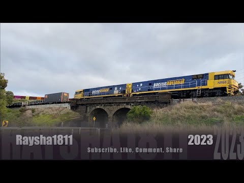 5MP2 - NR68-NR105 (PacNat steel) Lovely Banks - Australian Trains by Raysha1811