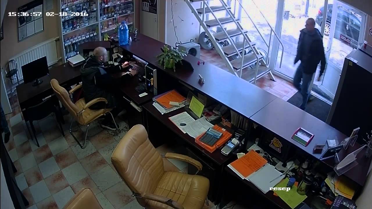 HD-TVI камера с ИК-подсветкой HiWatch DS-T101 (6 mm)