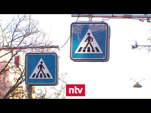 Absurder Schilderwald: 32-facher Hinweis auf Zebrastreifen | ntv