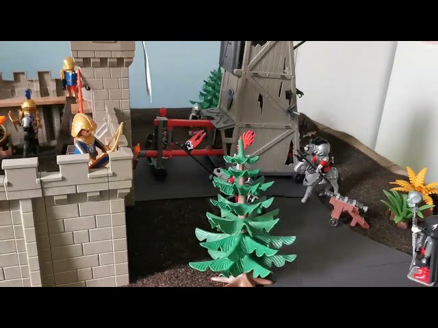 Vídeo relacionado con PLAYMOBIL | Knights | Gran Castillo de Caballeros de león | Castillo con Puente levadizo, cañones y trampilla | Juguete para niños a Partir de 4 años | 72112