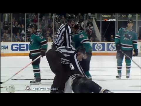 Matt Beleskey vs Jed Ortmeyer Dec 26, 2009