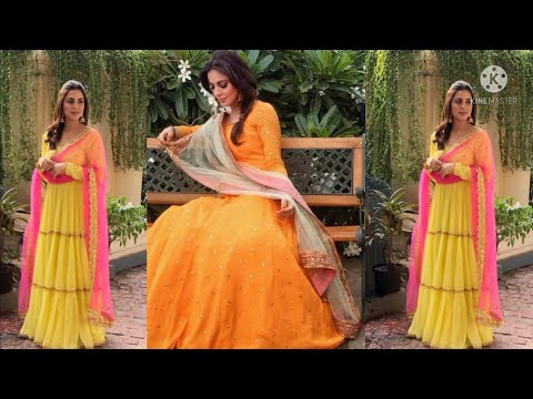 Sharadha Arya Indian Outfits Lookbook || Kundali Bhagya Preeta (Sharadha Arya) Indian Outfits Design