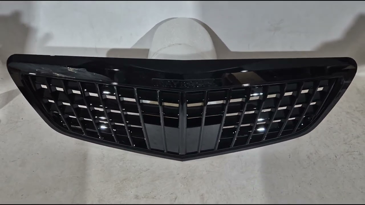 Mercedes S-сlass W221 2005-2013 гг. Решетка радиатора Maybach Black (2009-2013) Video 1