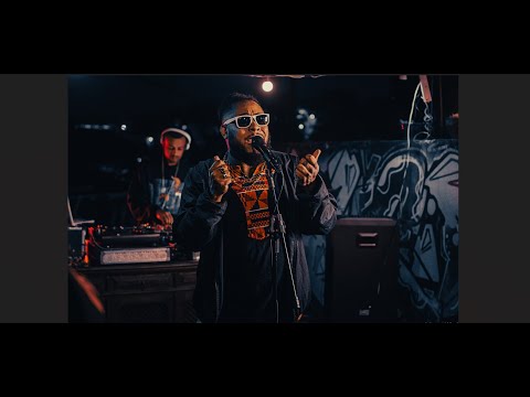 Dxavi Films and Leandro Kintê