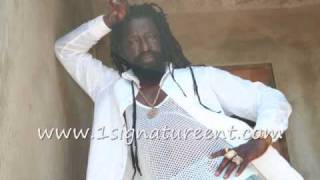 Black Uhuru - Slaughter