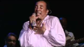 Smokey Robinson Live - Crusin&#39; (Song 2:Part 1)
