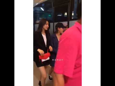 Kim Sejeong & Nayoung’s Gugudan 🛬 b a l i 🌸 180328 😍