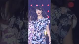 池田エライザモデルウォーキングより揺れがきになる