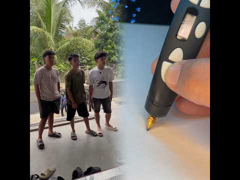 Did you guys have friends like this when you were little They often let go of each other's hands