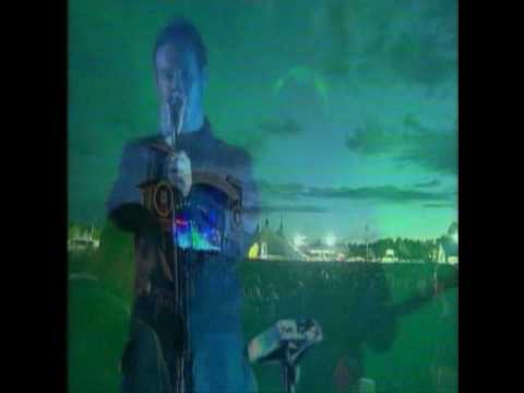 Massive Attack - Group Four (Live @ Pinkpop Festival Part 1)