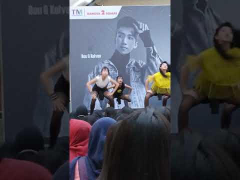 MAXIMUM (Devy) @ Tribute to Aldy Berlian, Mangga Dua Square