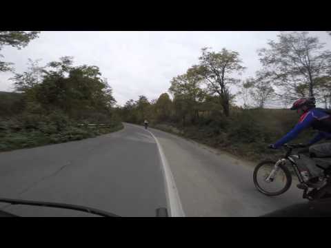 Coborârea înspre Moșna dinspre Alma Vii (Ata)