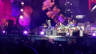 jova beach parti Linate  La luna e la  gatta  con Tommaso Paradisi