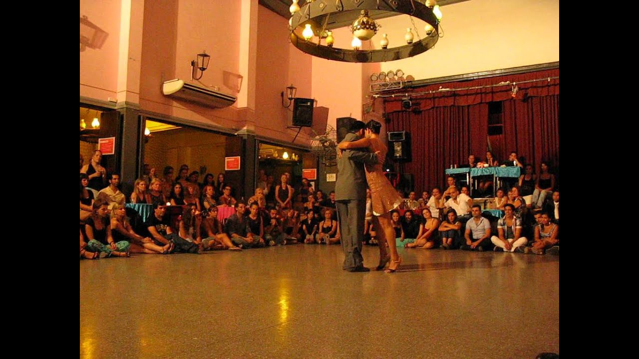 CECILIA PICCINNI y ANDRÉS MOLINA en Viva La Pepa! milonga 3/4 (Domingos en Malcolm)