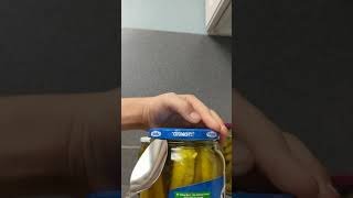 how to open a pickle jar