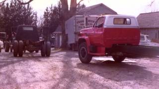preview picture of video 'Oakton VA Movers Change Trucks'