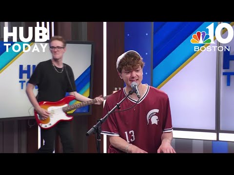 Kieran Rhodes performance ahead of Boston Calling