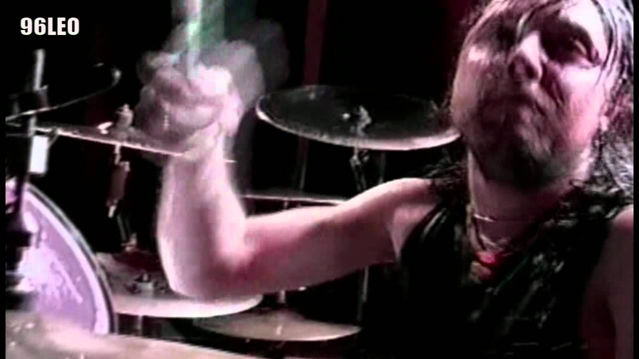 [HD] Metallica - Whiplash [Woodstock 1994] - YouTube