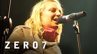 Zero 7 Feat. Sia - Distractions (The Big Chill Festival 2001)