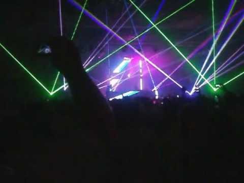 Who - Tujamo & Plastik Funk (Avicii @ PURE 2012 Edmonton)