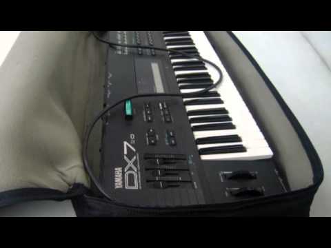 Yamaha DX7 Digital Programmable Algorithm Synthesizer on GovLiquidation.com