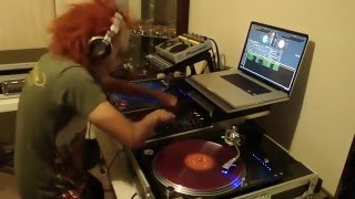 Download lagu Electro House 2010 QUICK MIX DJ BL3ND mp3 Download lagu Electro House 2010 QUICK MIX DJ BL3ND mp3