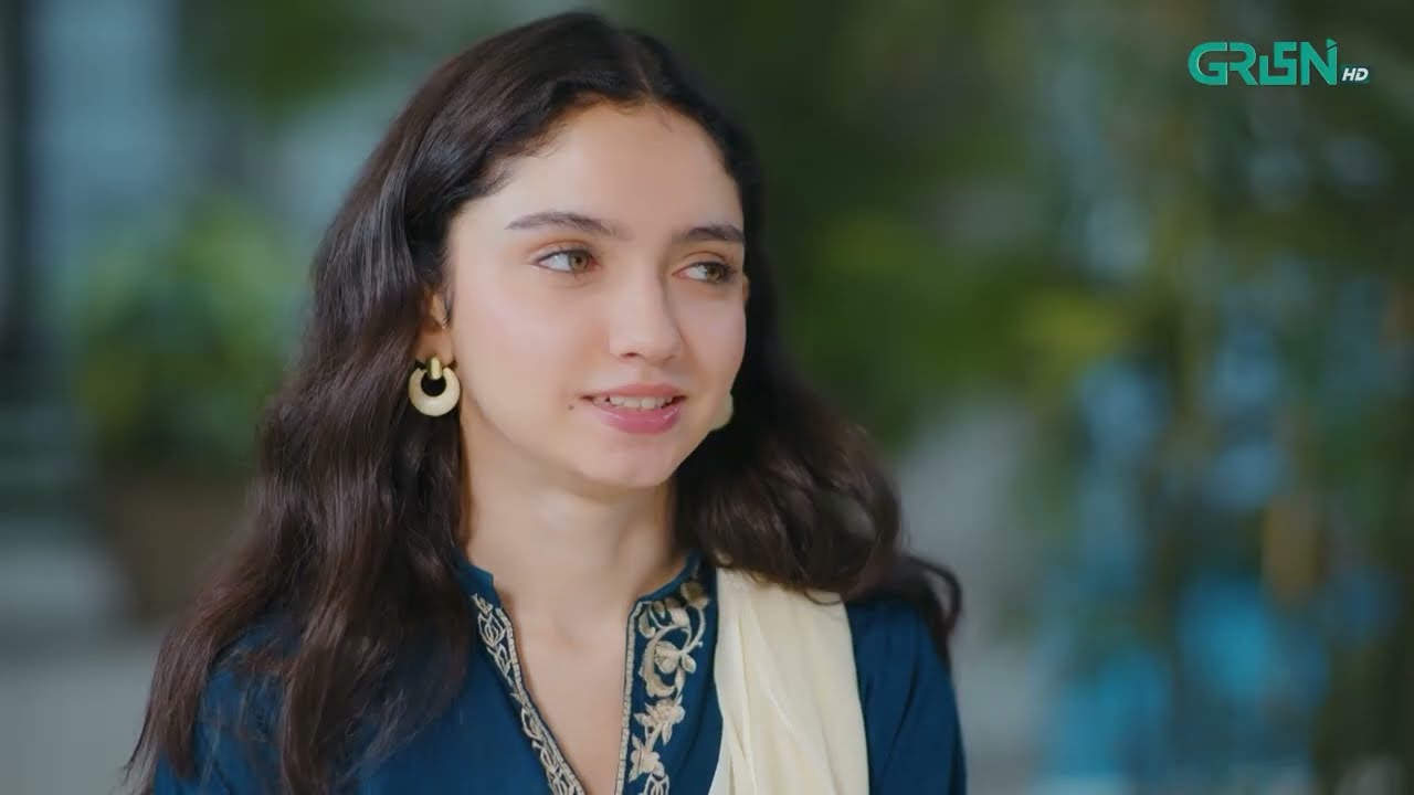 Tum Dono Mein Kya Chal Raha | Maa | Aina Asif - Ahmed Rafique | Green TV